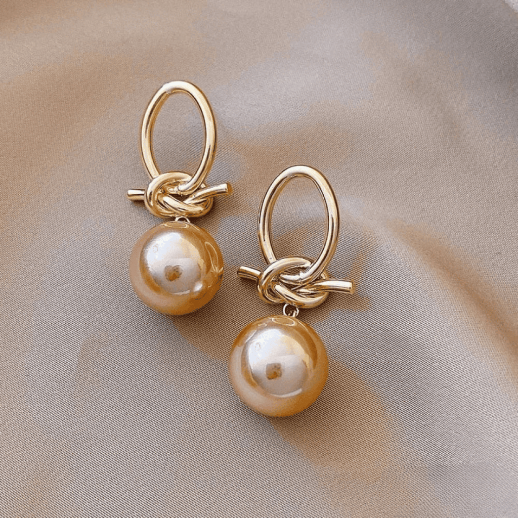 Timeless Pearl Drop Earrings