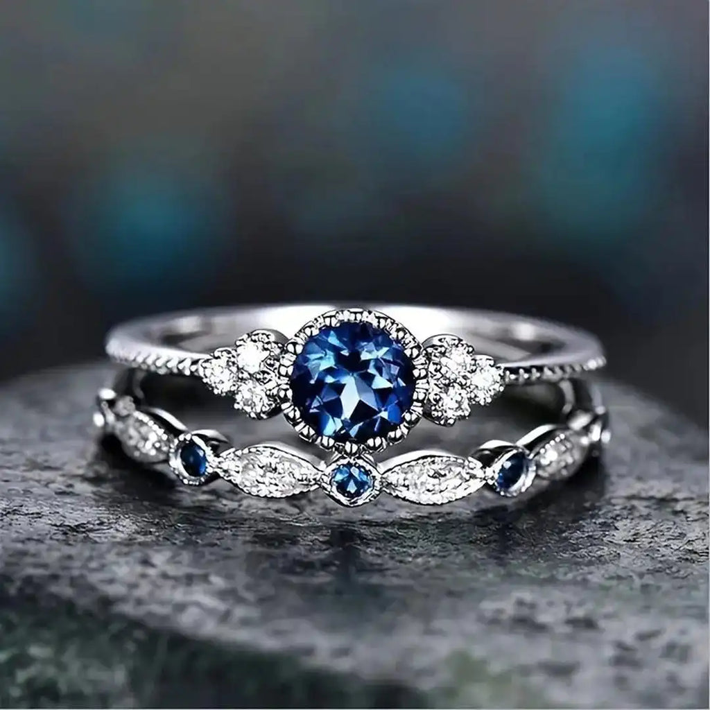 Avelisse Moraziel Gold Ring Set
