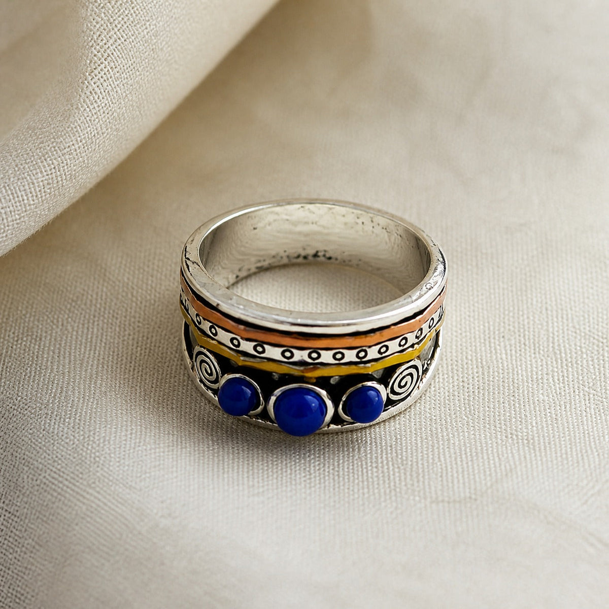 Vintage Silver Bohemian Hollow Ring